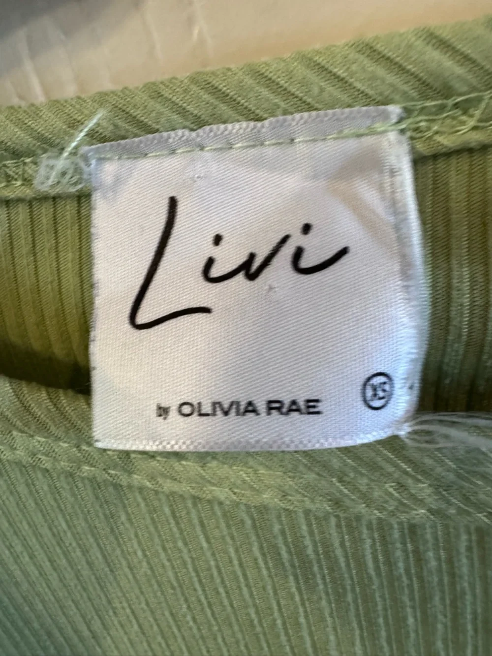 Olivia Rae Light Green Ribbed Side-Drawstring Crop Top - Picture 3 of 3